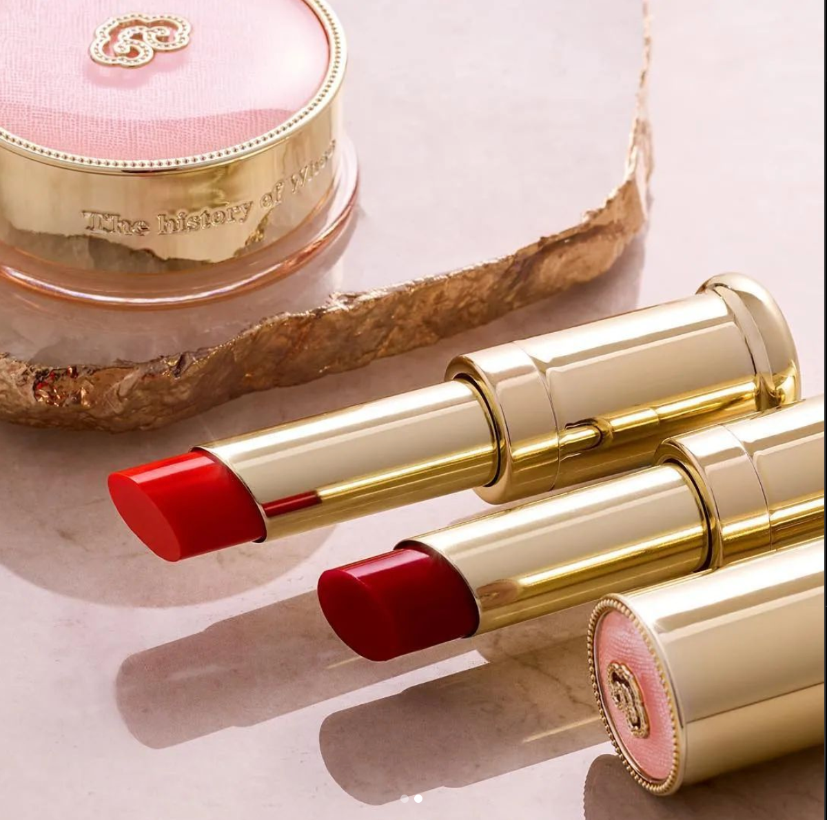 THE HISTORY OF WHOO Glow Lip Balm